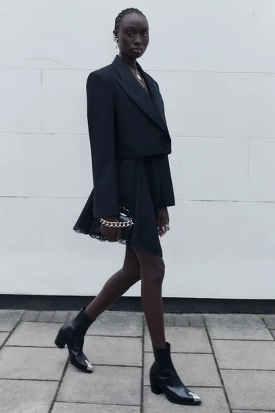 Look 32